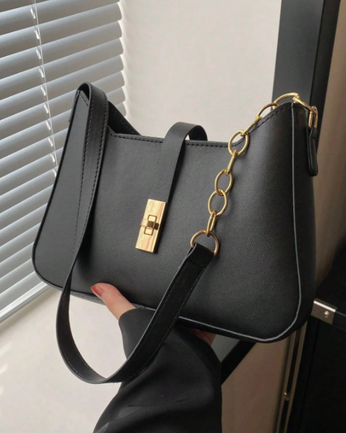 Classic Lock Bag - Image 2
