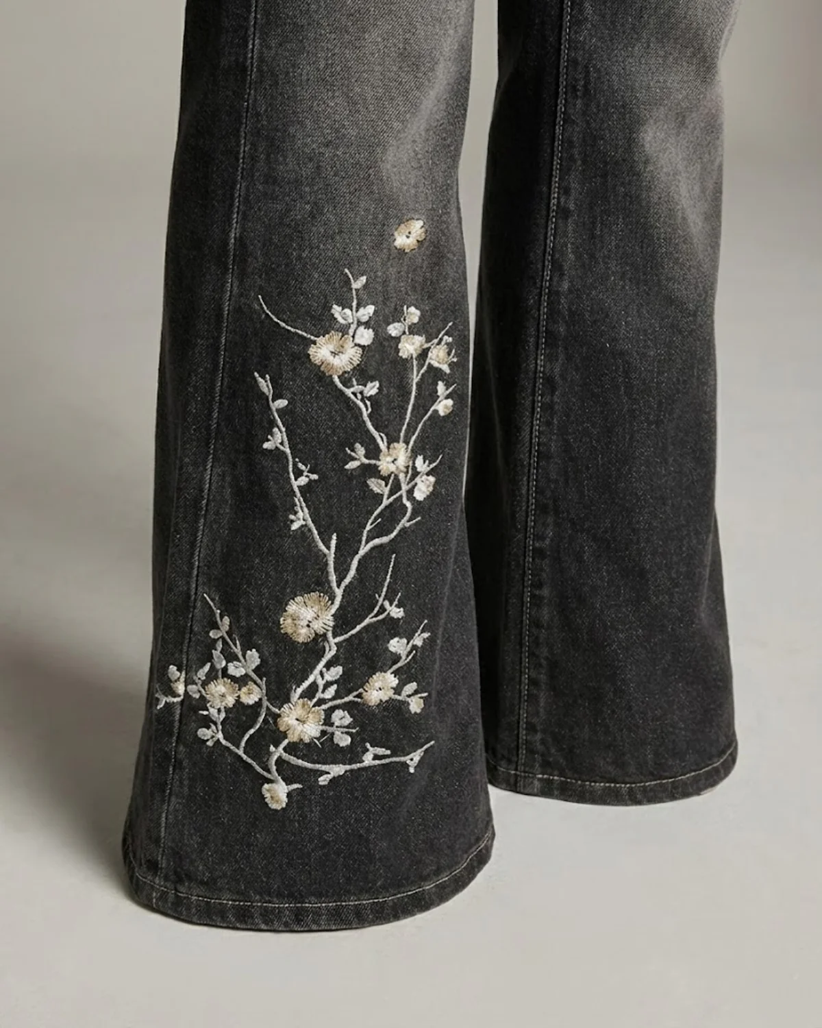 Dusk Flare Jeans - Image 4