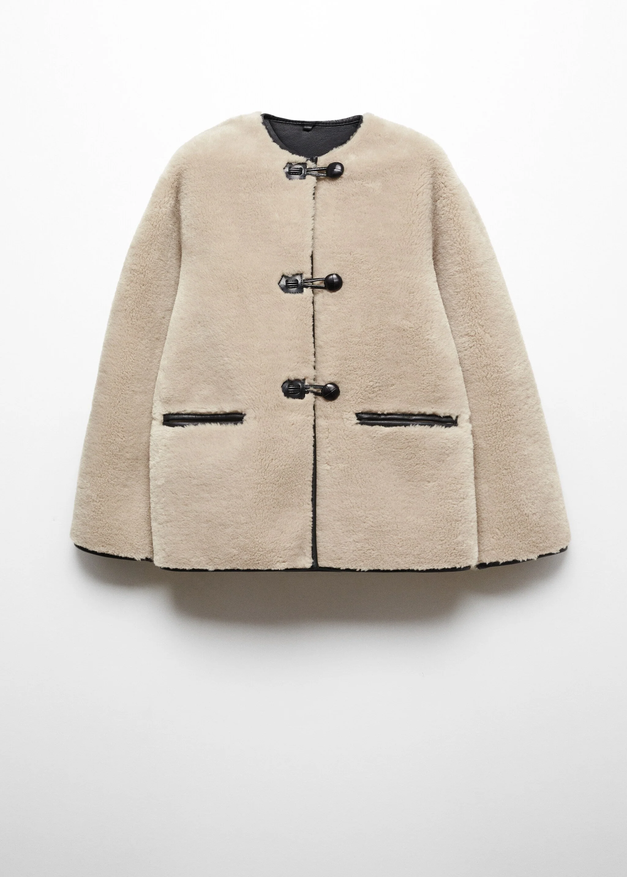 Faux fur coat with applications - Image 7