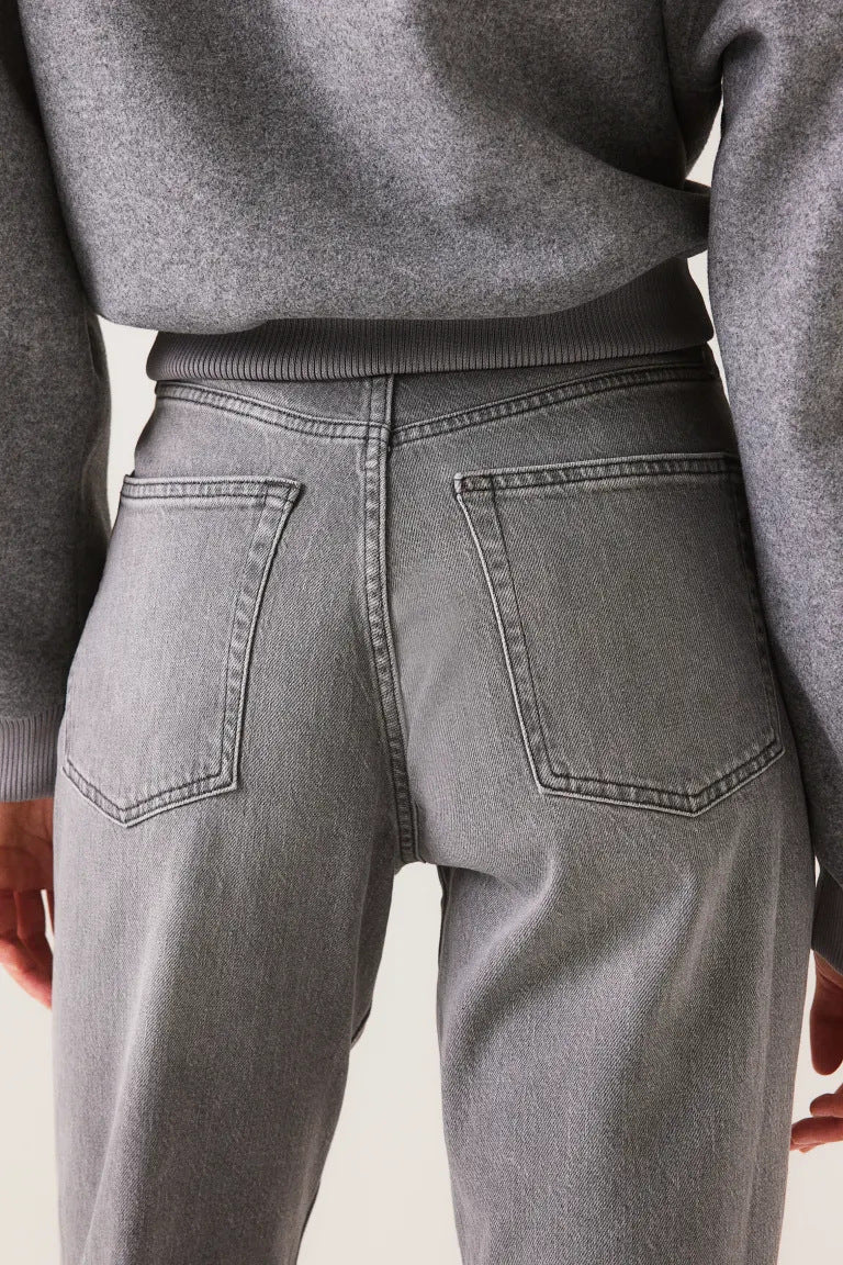 Grey Jeans - Image 3