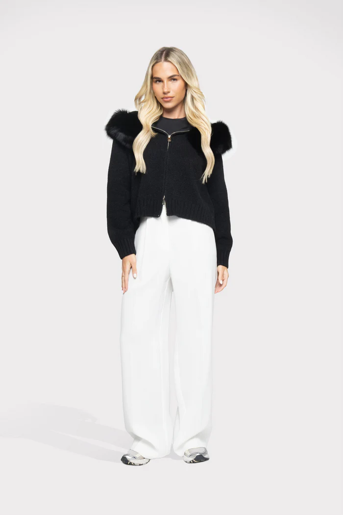 Melly Chic Cardigan - Image 15