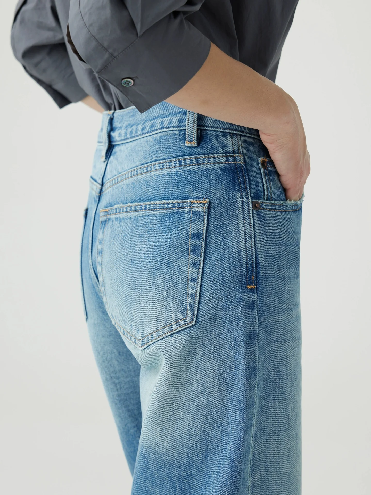 Straight Jeans - Image 5